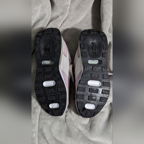 Nike Women's Air Max Pre-Venice/Grey Fog-Plum Fog-White Size 8.5 - DJ5407-500 - Picture 15 of 16